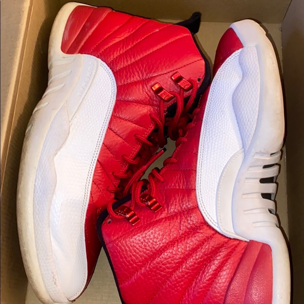 Air Jordan 12 Retro
